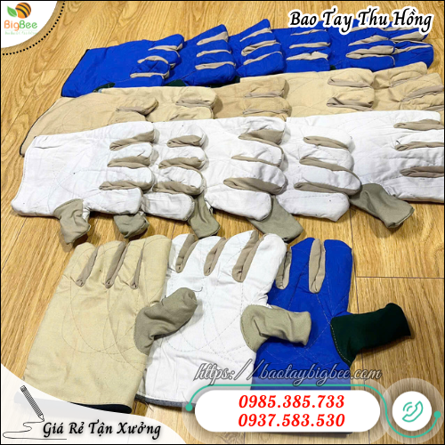 Bao tay vải mập 5 ngón may chắc chắn dễ cầm nắm. Bao tay vải mập 5 ngón may chắc chắn dễ cầm nắm.