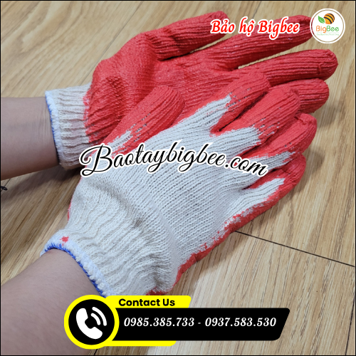 Bao tay len nhúng nhựa đỏ giá sỉ.  Bao tay len nhúng nhựa đỏ giá sỉ.