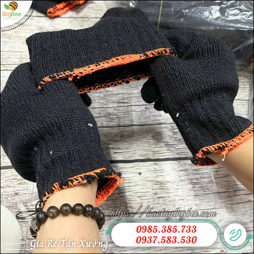 Bền chắc – Thoáng khí – Tiết kiệm: Bao tay len xám đen 70g. Bền chắc – Thoáng khí – Tiết kiệm: Bao tay len xám đen 70g.