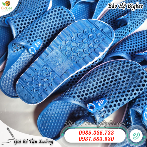 Thu Hồng nguồn sỉ dép nhựa bít mũi giá rẻ ổn định. Thu Hồng nguồn sỉ dép nhựa bít mũi giá rẻ ổn định.