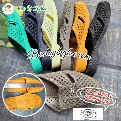 Dép tổ ong bít mũi sỉ giá rẻ tại HCM. Dép tổ ong bít mũi sỉ giá rẻ tại HCM.