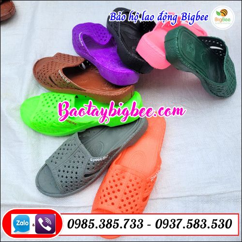 Dép to ong đủ màu giá rẻ. Dép to ong đủ màu giá rẻ.