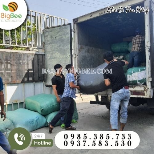 Hoạt động giao sỉ dép tổ ong chất lượng giá rẻ tận nơi Hoạt động giao sỉ dép tổ ong chất lượng giá rẻ tận nơi
