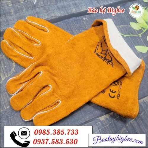 Găng tay bảo hộ lao động chuyên dụng cho thợ hàn. Găng tay bảo hộ lao động chuyên dụng cho thợ hàn.