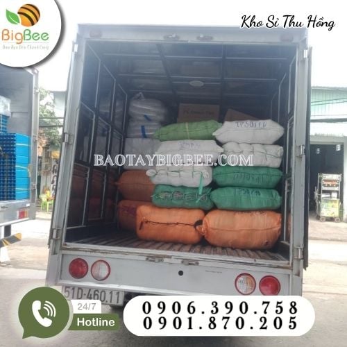 Hoạt động giao sỉ găng tay len poly tận nơi tại kho Thu Hồng Hoạt động giao sỉ găng tay len poly tận nơi tại kho Thu Hồng