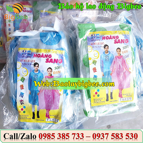 >Áo mưa mỏng nhẹ khó rách khi sử dụng<