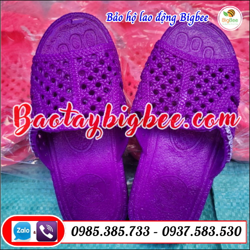 Dép nhựa màu đẹp cho bé. Dép nhựa màu đẹp cho bé.