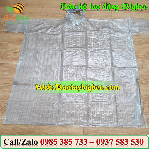 “Áo mưa cánh dơi nhựa dẻo”