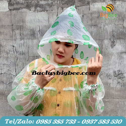 Phần mũ đội rộng có dây rút tránh bị nước mưa ướt Phần mũ đội rộng có dây rút tránh bị nước mưa ướt