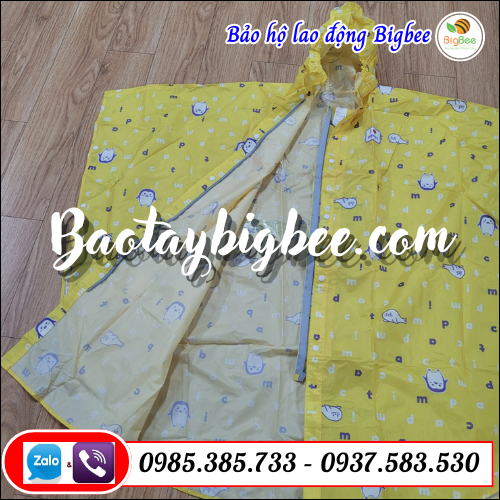 Áo mưa cánh dơi em bé. Áo mưa cánh dơi em bé.