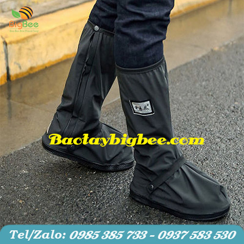 Bọc giày đi mưa cổ cao màu đen cá tính Bọc giày đi mưa cổ cao màu đen cá tính