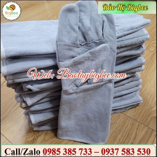 ♦♦ Địa chỉ cung cấp găng tay bảo hộ da hàn giá rẻ chất lượng. ♦♦ Địa chỉ cung cấp găng tay bảo hộ da hàn giá rẻ chất lượng.