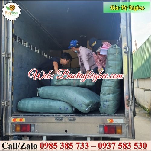 Hình ảnh nhân viên giao hàng tại Thu Hồng. Hình ảnh nhân viên giao hàng tại Thu Hồng.