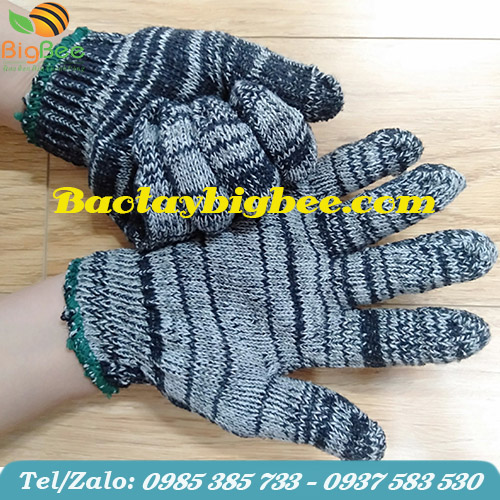 Găng tay len muối tiêu. Găng tay len muối tiêu.