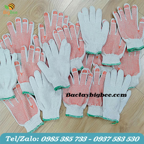 Nên thay găng tay bảo hộ mới nếu đôi cũ đã mòn, rách Nên thay găng tay bảo hộ mới nếu đôi cũ đã mòn, rách