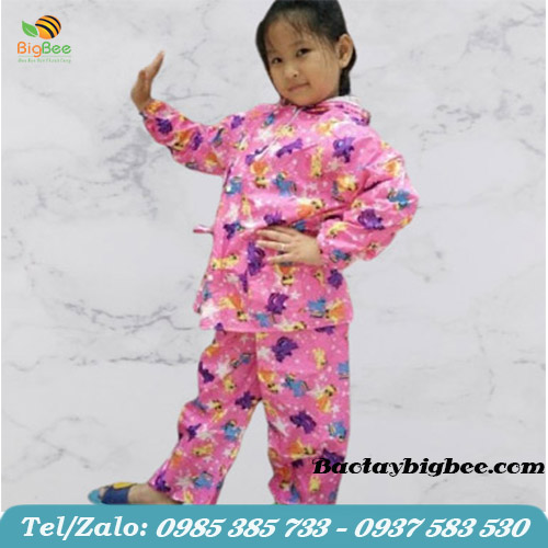 Áo mưa bộ màu hồng in hình thú cho bé gái Áo mưa bộ màu hồng in hình thú cho bé gái