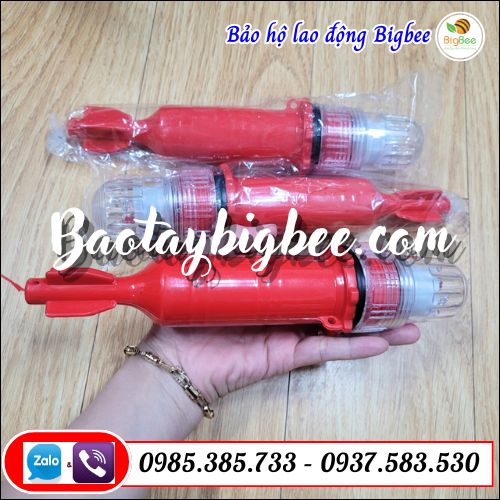Đèn chớp cảnh báo ghe tàu. Đèn chớp cảnh báo ghe tàu.