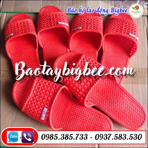 Dép nhựa quai ngang - dép tổ ong màu đỏ. Dép nhựa quai ngang - dép tổ ong màu đỏ.