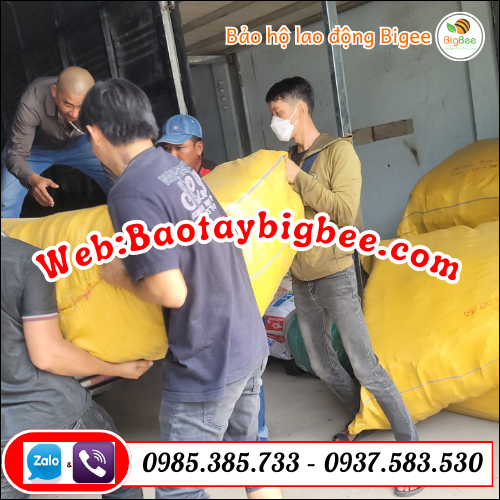 Dép tổ ong giá rẻ - giao hàng tận nơi miễn phí HCM. Dép tổ ong giá rẻ - giao hàng tận nơi miễn phí HCM.