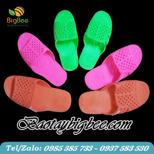 Dép tổ ong siêu bền - thích hợp mọi địa hình Dép tổ ong siêu bền - thích hợp mọi địa hình