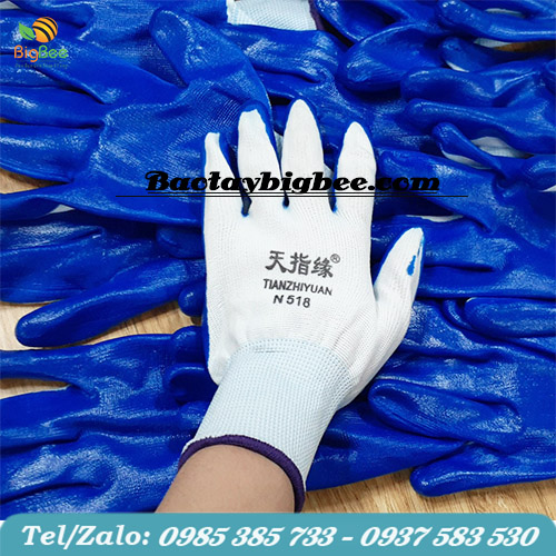 Vừa vặn tay với từng kích thước Vừa vặn tay với từng kích thước