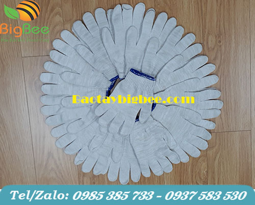 Găng tay len kem đủ kích cỡ. Găng tay len kem đủ kích cỡ.