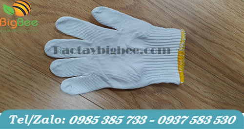 Găng tay len sợi poly trắng mềm, mịn láng. Găng tay len sợi poly trắng mềm, mịn láng.