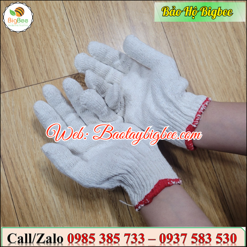 >>Ôm kín tay, thoải mái cử động, thích hợp mọi kích cỡ tay. >>Ôm kín tay, thoải mái cử động, thích hợp mọi kích cỡ tay.