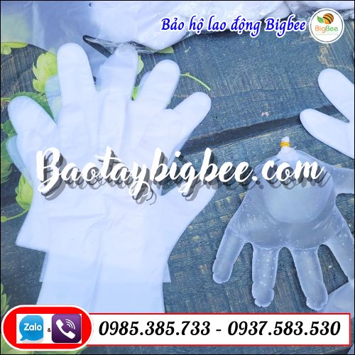 Găng tay nilon chống thấm nước giá rẻ. Găng tay nilon chống thấm nước giá rẻ.