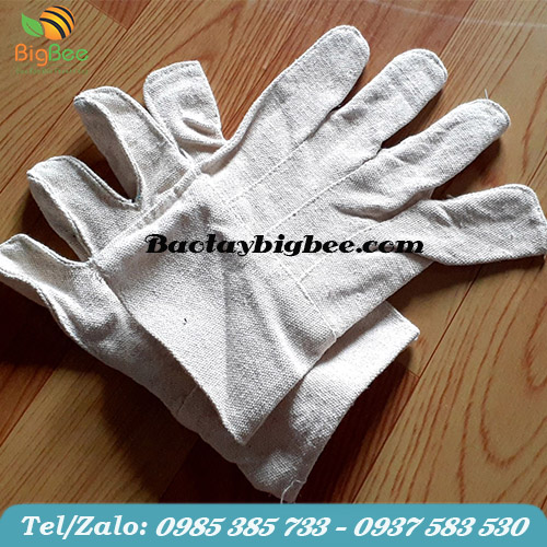 Đeo bao tay vải bạt khi lao động bảo vệ tay bạn an toàn Đeo bao tay vải bạt khi lao động bảo vệ tay bạn an toàn