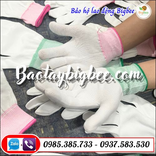 Găng tay thun mỏng ôm sát tay. Găng tay thun mỏng ôm sát tay.