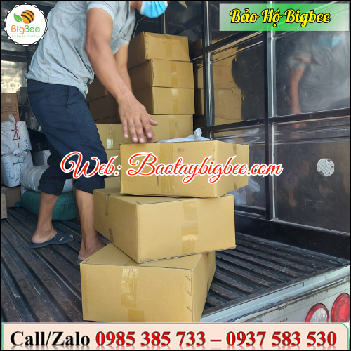 ►Hoạt động giao hàng tại công ty Thu Hồng. ►Hoạt động giao hàng tại công ty Thu Hồng.