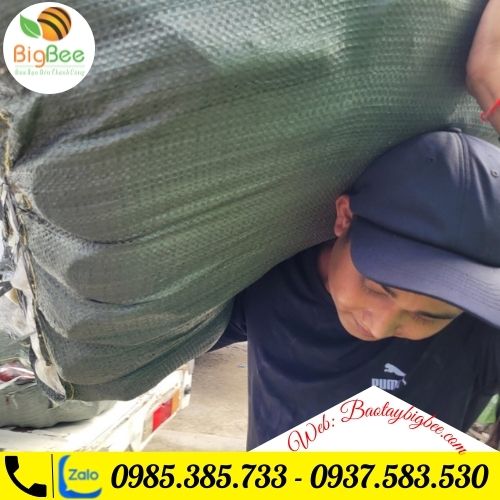 >>Đơn hàng 200 đôi dép tổ ong trẻ em giá rẻ giao cho khách. >>Đơn hàng 200 đôi dép tổ ong trẻ em giá rẻ giao cho khách.