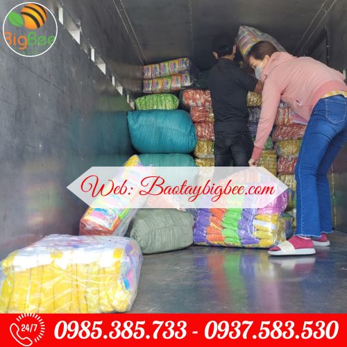 >>Đi đơn 10.000 cái áo mưa đi Cần Thơ. >>Đi đơn 10.000 cái áo mưa đi Cần Thơ.