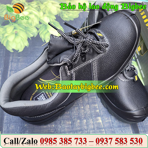 >>Mũi giày chống dập ngón, chịu lực va đập mạnh. >>Mũi giày chống dập ngón, chịu lực va đập mạnh.