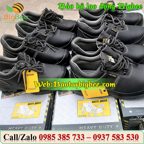 >Nơi bán giày bảo hộ Jogger giá sỉ chất lượng< >Nơi bán giày bảo hộ Jogger giá sỉ chất lượng<