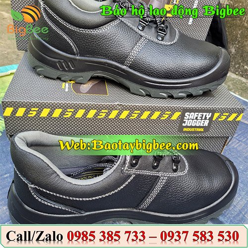 >>Đế giày chống trơn, chống đâm xuyên. >>Đế giày chống trơn, chống đâm xuyên.