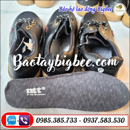 Giày bảo hộ chống đinh - giày chống dập ngón. Giày bảo hộ chống đinh - giày chống dập ngón.