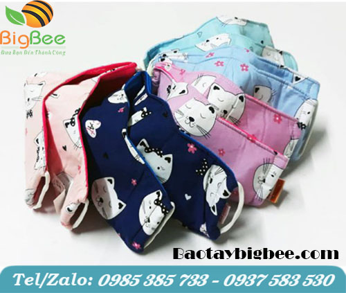 Khẩu trang vải chống nắng, chống bụi cho nữ. Khẩu trang vải chống nắng, chống bụi cho nữ.