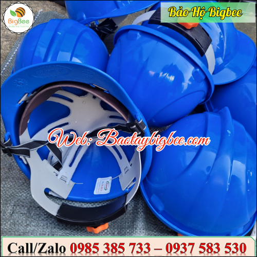 >>Mũ bảo hộ xanh . >>Mũ bảo hộ xanh .