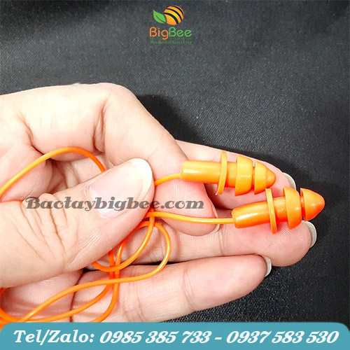 Hạn chế tiếng ồn với nút bịt tai giảm âm Hạn chế tiếng ồn với nút bịt tai giảm âm