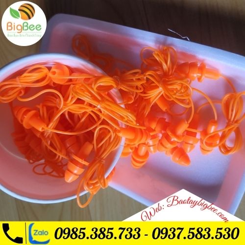 >>Nút chống ồn chất liệu silicon dẻo, mềm nhẹ không đau tai. >>Nút chống ồn chất liệu silicon dẻo, mềm nhẹ không đau tai.