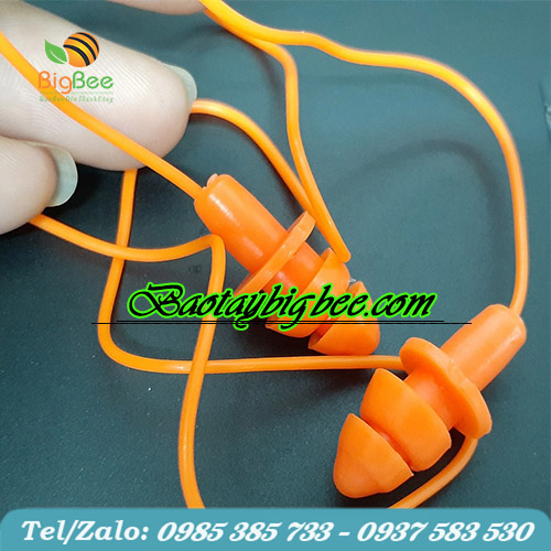 Nút bịt tai dùng trong môi trường nhiều tiếng ồn Nút bịt tai dùng trong môi trường nhiều tiếng ồn