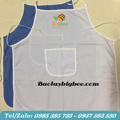 Tạp dề nhựa chống thấm nước. Tạp dề nhựa chống thấm nước.