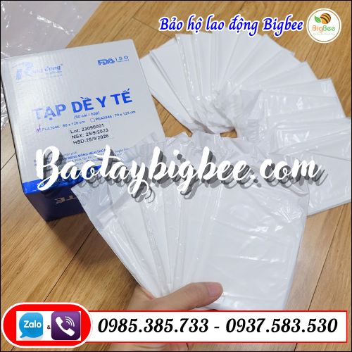 Tạp dề y tế trắng hộp 50 cái. Tạp dề y tế trắng hộp 50 cái.