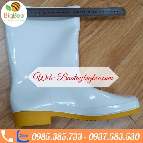 >>Ủng cao su chống thấm đi mưa, lội nước. >>Ủng cao su chống thấm đi mưa, lội nước.