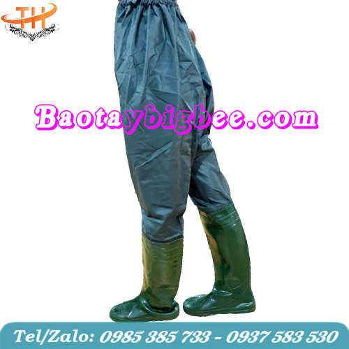 Khả năng chống nước tuyệt đối của ủng liền quần Khả năng chống nước tuyệt đối của ủng liền quần