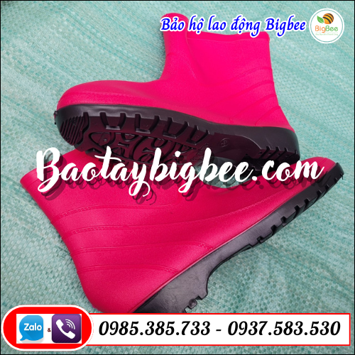Ủng nhựa lội nước giá rẻ tại HCM. Ủng nhựa lội nước giá rẻ tại HCM.