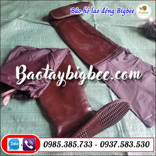 Ủng nhựa đi cấy. Ủng nhựa đi cấy.