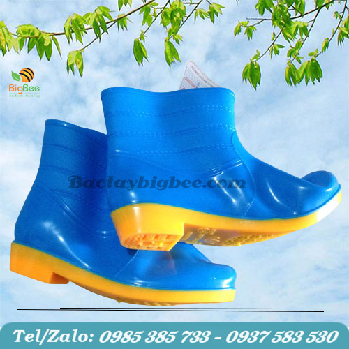 Ủng thấp cổ đi mưa Ủng thấp cổ đi mưa